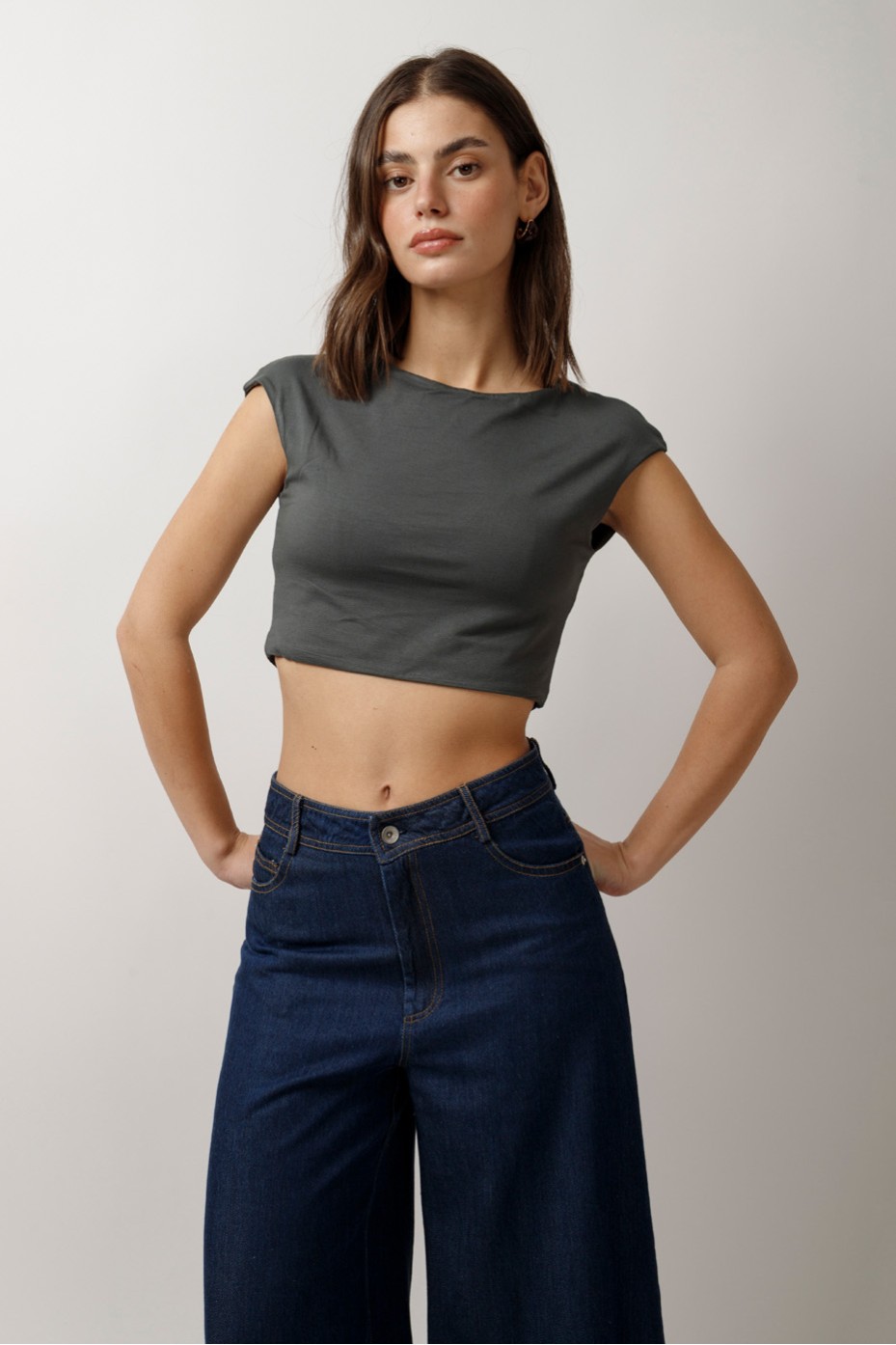 ΜΠΛΟΥΖΑ CROP ΚΟΝΤΟΜΑΝΙΚΗ BAΜBOO